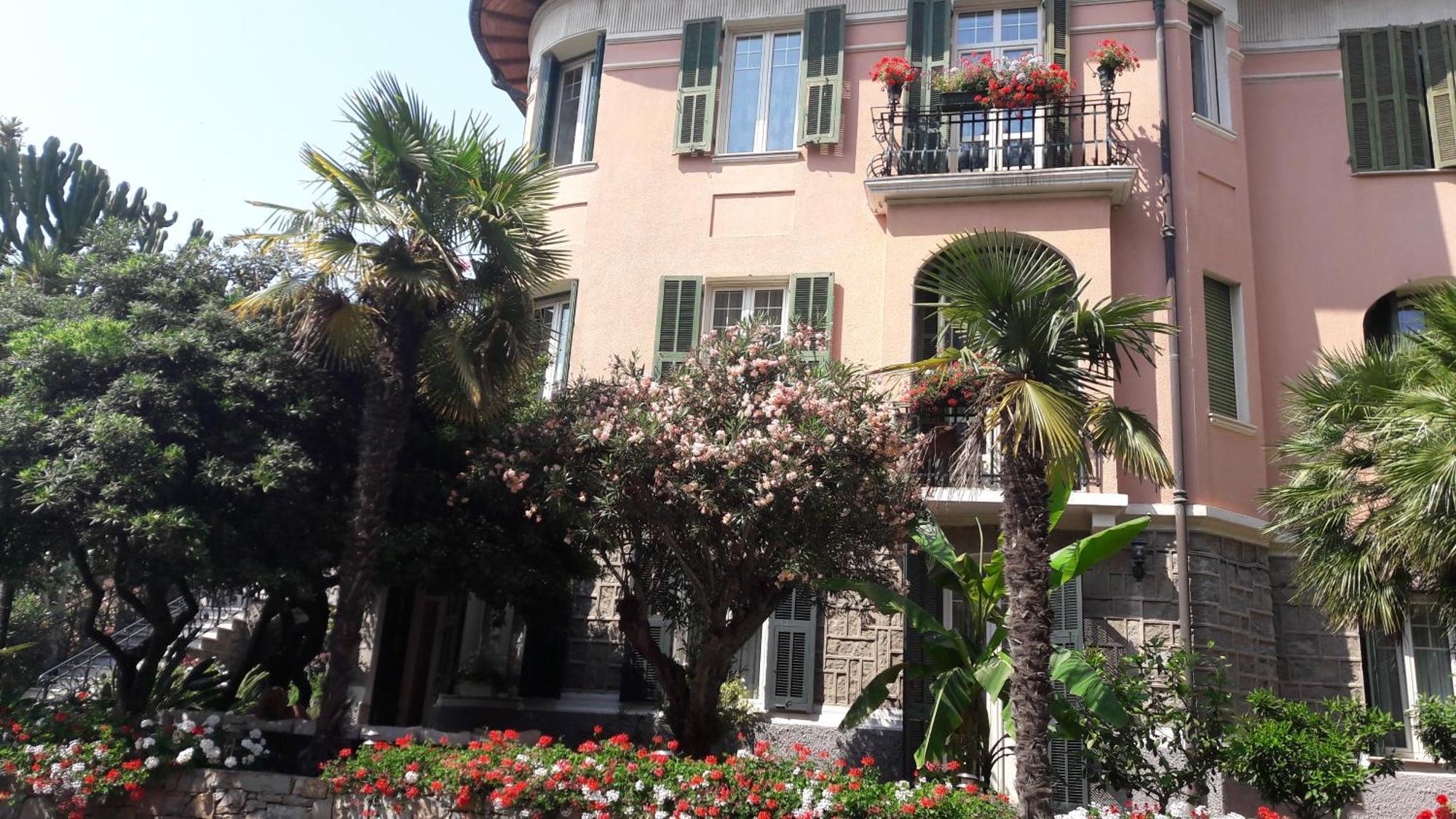 Hotel La Scogliera Bordighera Exterior foto